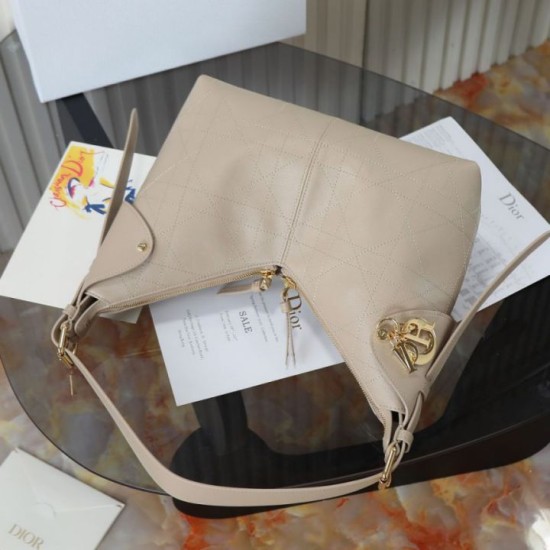 Replica Borsa hobo Dior Voyage piccola/media piatta Macrocannage Albicocca Imitazioni Replica Borsa hobo Dior Voyage piccola/media piatta Macrocannage Albicocca