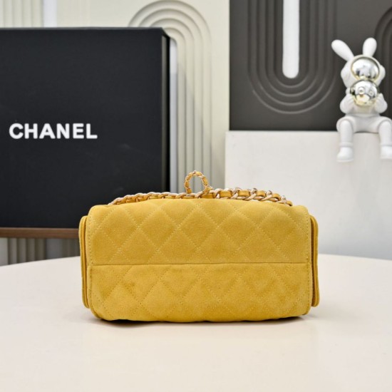 Replica Borsa hobo piccola Chanel 25 AS5631 scamosciata giallo