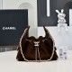 Replica Perfetta hobo piccola Chanel 25 AS5631 scamosciata Rosso scuro