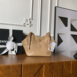 Borse shopping piccola Chanel AS6015 Marrone
