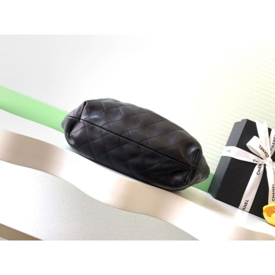 Replica Borsa Chanel Matelasse con manico in plastica effetto legno AS6010 Nero Imitazioni Replica Borsa Chanel Matelasse con manico in plastica effetto legno AS6010 Nero