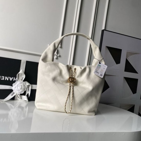 Replica Borsa 1:1 hobo grande Chanel con finiture metallo dorato AS5967 Bianco Imitazioni Replica Borsa 1:1 hobo grande Chanel con finiture metallo dorato AS5967 Bianco