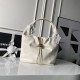 Replica Borsa 1:1 hobo grande Chanel con finiture metallo dorato AS5967 Bianco Imitazioni Replica Borsa 1:1 hobo grande Chanel con finiture metallo dorato AS5967 Bianco