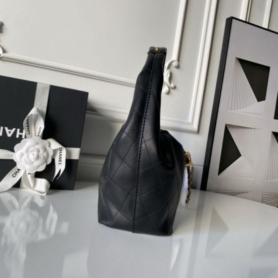Replica Bora Pari hobo Chanel con finiture metallo dorato AS5976 Nero Imitazioni Replica Bora Pari hobo Chanel con finiture metallo dorato AS5976 Nero