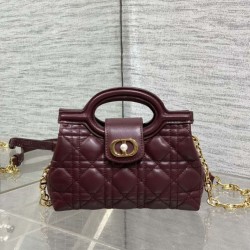 Replica Borsa Dior Jolie Top Handle Mini Cannage Chain bordeaux Imitazioni Replica Borsa Dior Jolie Top Handle Mini Cannage Chain bordeaux