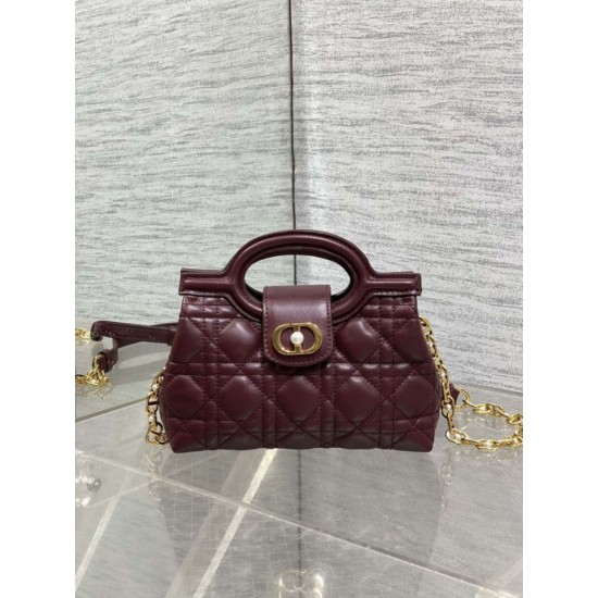 Replica Borsa Dior Jolie Top Handle Mini Cannage Chain bordeaux Imitazioni Replica Borsa Dior Jolie Top Handle Mini Cannage Chain bordeaux