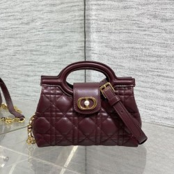 Replica Borsa Dior Jolie Top Handle Mini Cannage Chain bordeaux