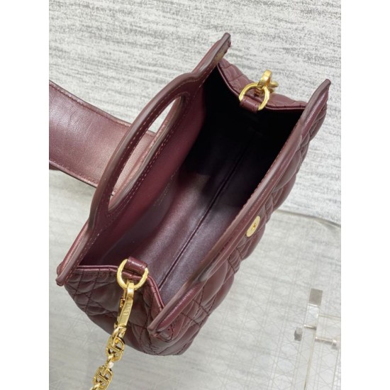 Replica Borsa Dior Jolie Top Handle Mini Cannage Chain bordeaux Imitazioni Replica Borsa Dior Jolie Top Handle Mini Cannage Chain bordeaux