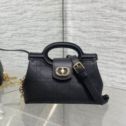 Replica Borsa a mano Dior Jolie Top Handle Mini Chain nera