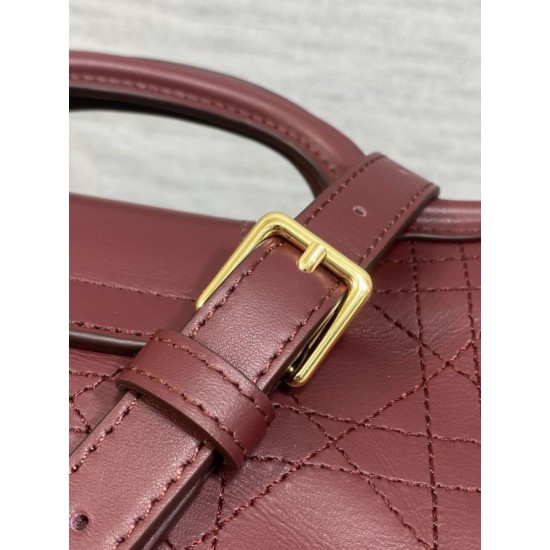 Replica Borse Firmate a mano Dior Jolie Top Handle Mini Chain bordeaux Imitazioni Replica Borse Firmate a mano Dior Jolie Top Handle Mini Chain bordeaux