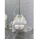 Replica Dior piccola borsa a secchiello Dior Caro Latte Macrocannage Bianco Imitazioni Replica Dior piccola borsa a secchiello Dior Caro Latte Macrocannage Bianco