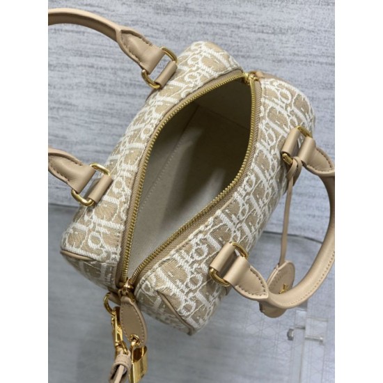 Replica Borsa Dior Groove 20 in tela jacquard Dior Oblique beige Imitazioni Replica Borsa Dior Groove 20 in tela jacquard Dior Oblique beige