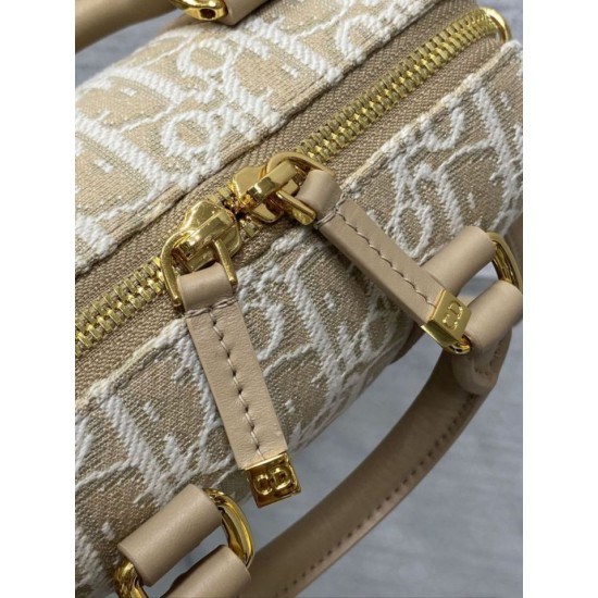 Replica Borsa Dior Groove 16 in tela jacquard Dior Oblique beige Imitazioni Replica Borsa Dior Groove 16 in tela jacquard Dior Oblique beige