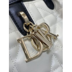 Borsa Dior Toujours Media Macrocannage Bianco/Nero Borsa Dior Toujours Media Macrocannage Bianco/Nero