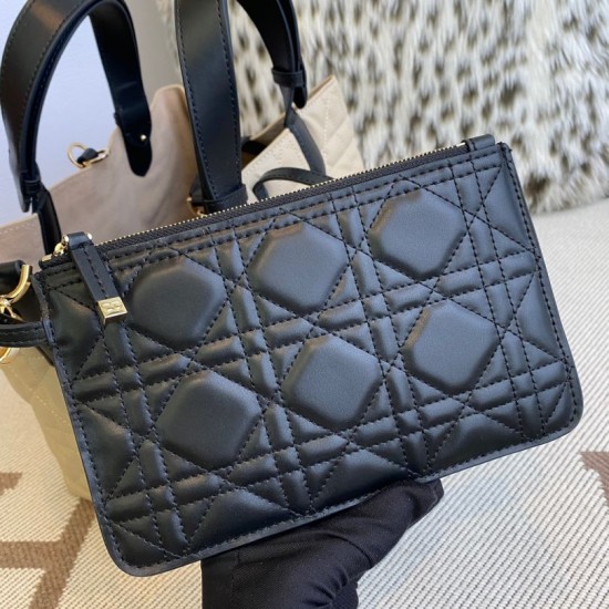 Replica Borsa 1:1 Dior Toujours Media Macrocannage Azzurro/Nero Imitazioni Replica Borsa 1:1 Dior Toujours Media Macrocannage Azzurro/Nero