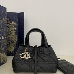 Replica Borsa Tote Dior Toujours mini in Macrocannage nero