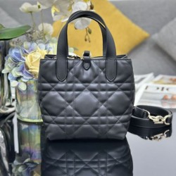 Replica Borse Imitazioni Dior Toujours Vertical Tote piccola con portafortuna Nero