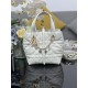Replica Borsa Dior Toujours Vertical Tote piccola con portafortuna bianco Imitazioni Replica Borsa Dior Toujours Vertical Tote piccola con portafortuna bianco