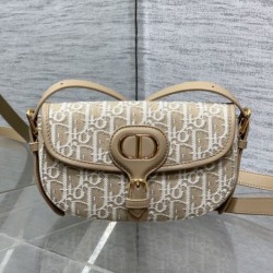 Replica Borse Firmate  Dior Bobby media East-West Dior Oblique jacquard Marrone