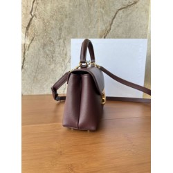 Borsa Celine Teen Nino con manico superiore in pelle di vitello liscia Borgogna Borsa Celine Teen Nino con manico superiore in pelle di vitello liscia Borgogna