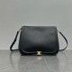 Replica Borsa a tracolla Celine Soft Triomphe Besace Nero