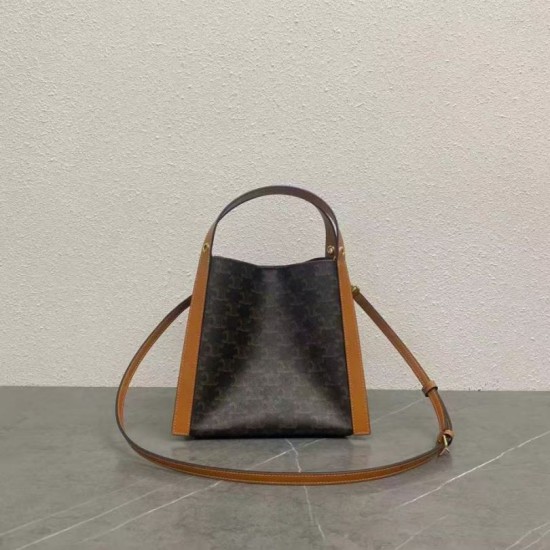 Replica Borsa a cubo piccola Celine Triomphe in tela/pelle di vitello Marrone Imitazioni Replica Borsa a cubo piccola Celine Triomphe in tela/pelle di vitello Marrone