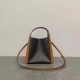 Replica Borsa a cubo piccola Celine Triomphe in tela/pelle di vitello Marrone Imitazioni Replica Borsa a cubo piccola Celine Triomphe in tela/pelle di vitello Marrone