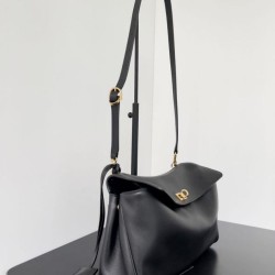 Replica Borsa a tracolla Balenciaga Rodeo Medium nera oro Imitazioni Replica Borsa a tracolla Balenciaga Rodeo Medium nera oro