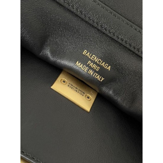 Replica Borsa a tracolla Balenciaga Rodeo Medium nera oro Imitazioni Replica Borsa a tracolla Balenciaga Rodeo Medium nera oro