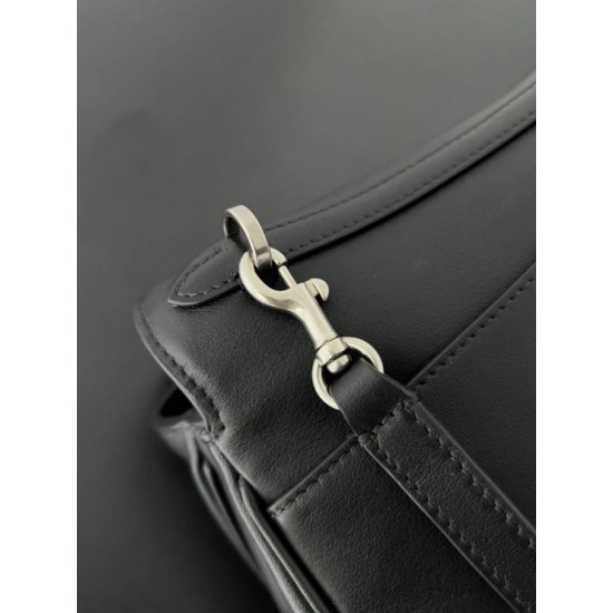 Replica borse griffate a tracolla Balenciaga Rodeo Medium nera argento Imitazioni Replica borse griffate a tracolla Balenciaga Rodeo Medium nera argento