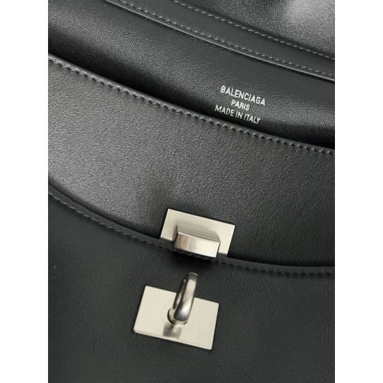 Replica borse griffate a tracolla Balenciaga Rodeo Medium nera argento Imitazioni Replica borse griffate a tracolla Balenciaga Rodeo Medium nera argento