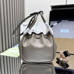 Borsa a secchiello Prada Darling Mini 1BE087 Grigio Borsa a secchiello Prada Darling Mini 1BE087 Grigio