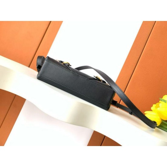 Replica Borsa a spalla Givenchy Voyou Nano Nero Imitazioni Replica Borsa a spalla Givenchy Voyou Nano Nero