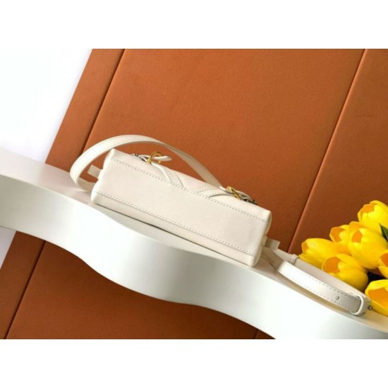 Replica Borsa a spalla Givenchy Voyou Nano beige Imitazioni Replica Borsa a spalla Givenchy Voyou Nano beige