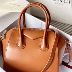 Replica Borsa tote Givenchy Antigona Mini in pelle marrone
