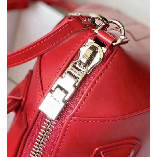 Replica borse griffate tote Givenchy Antigona Mini in pelle rosso Imitazioni Replica borse griffate tote Givenchy Antigona Mini in pelle rosso