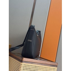 Borsa Hobo Dior Grande Dior Slider Zipped da uomo nera Borsa Hobo Dior Grande Dior Slider Zipped da uomo nera