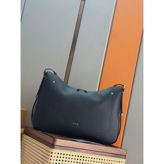 Replica Borsa Hobo Dior Grande Dior Slider Zipped da uomo nera