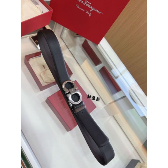 Replica Pari Cintura reversibile da uomo Salvatore Ferragamo da 3,5 cm con fibbia a ferro di cavallo a doppio anello Imitazioni Replica Pari Cintura reversibile da uomo Salvatore Ferragamo da 3,5 cm con fibbia a ferro di cavallo a doppio anello