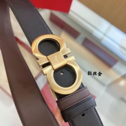Replica Cintura reversibile da uomo Salvatore Ferragamo da 3,5 cm con fibbia a ferro di cavallo a doppio anello oro Imitazioni Replica Cintura reversibile da uomo Salvatore Ferragamo da 3,5 cm con fibbia a ferro di cavallo a doppio anello oro