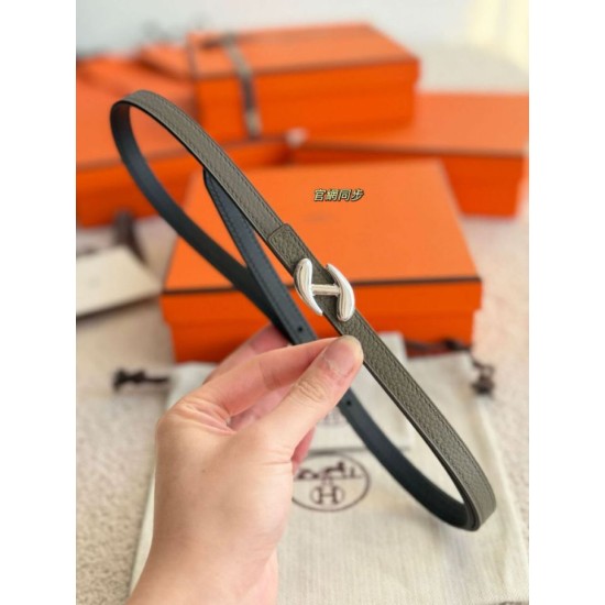 Replica Pari cintura Hermes Donna My H e reversibile Hermès sur Mer 13 mm Imitazioni Replica Pari cintura Hermes Donna My H e reversibile Hermès sur Mer 13 mm
