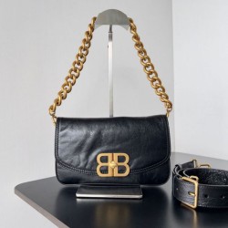 Replica Borse  a tracolla Balenciaga BB con patta morbida e finiture dorate