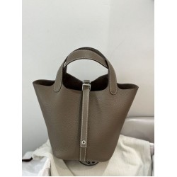 Borsa Hermes Picotin Lock 18/22 Etoupe grigia hardware argentato