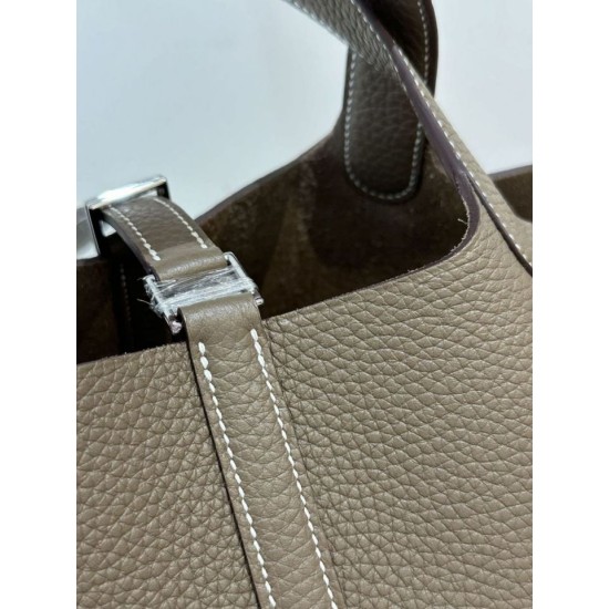 Replica Borsa Hermes Picotin Lock 18/22 Etoupe grigia hardware argentato Imitazioni Replica Borsa Hermes Picotin Lock 18/22 Etoupe grigia hardware argentato