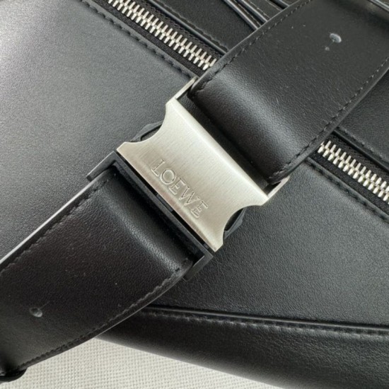Replica Marsupio classico piccolo Puzzle Edge Loewe Nero Imitazioni Replica Marsupio classico piccolo Puzzle Edge Loewe Nero