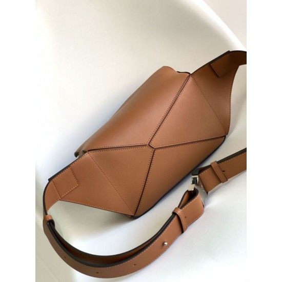 Replica Marsupio classico piccolo Puzzle Edge Loewe Marrone Imitazioni Replica Marsupio classico piccolo Puzzle Edge Loewe Marrone