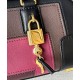 Replica Borsa a tracolla Loewe Amazona 23 con dettaglio lucchetto nero Imitazioni Replica Borsa a tracolla Loewe Amazona 23 con dettaglio lucchetto nero