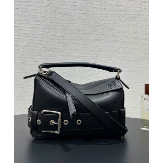 Replica Borsa Loewe Large Puzzle Biker Nera Imitazioni Replica Borsa Loewe Large Puzzle Biker Nera