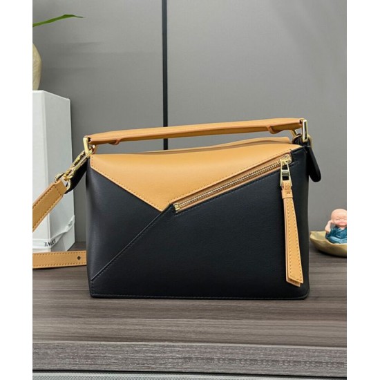 Replica Borsa classica bicolore Loewe Puzzle Edge piccola Nero/Marrone Imitazioni Replica Borsa classica bicolore Loewe Puzzle Edge piccola Nero/Marrone