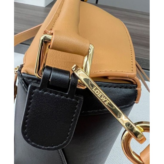 Replica Borsa classica bicolore Loewe Puzzle Edge piccola Nero/Marrone Imitazioni Replica Borsa classica bicolore Loewe Puzzle Edge piccola Nero/Marrone